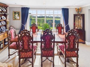 Living / Dining Room- click for photo gallery